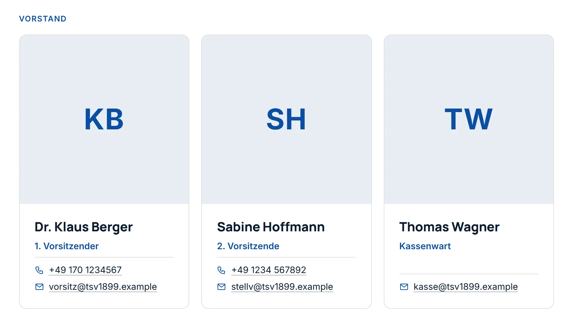 Die Übersicht „Ansprechpersonen“ der Website. Unter der Überschrift „Vorstand“ stehen die Personen mit Namen, Rolle, Telefon und E-Mail.